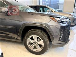 تۆیۆتا ڕاڤ 4